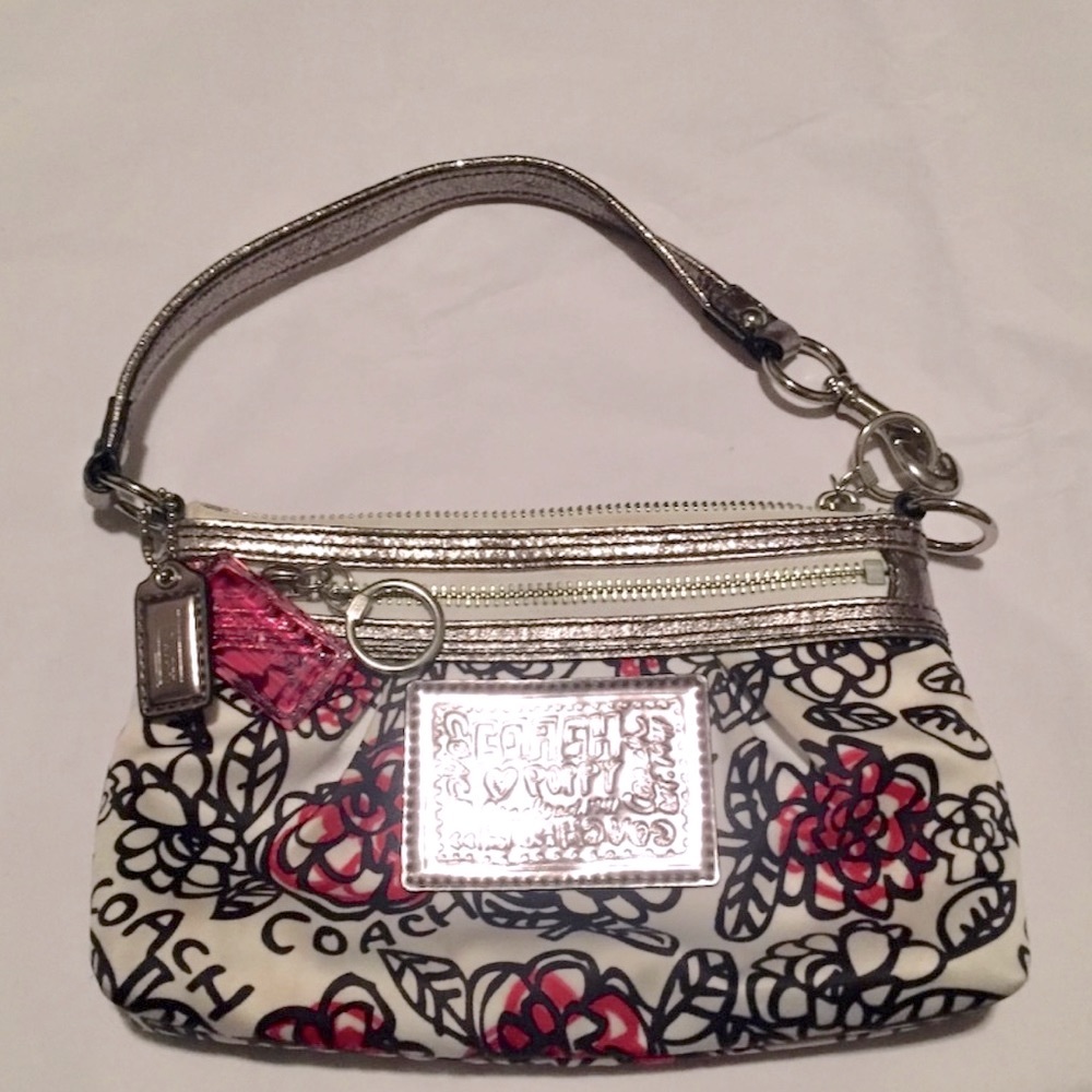 Coach Bella large wristlet